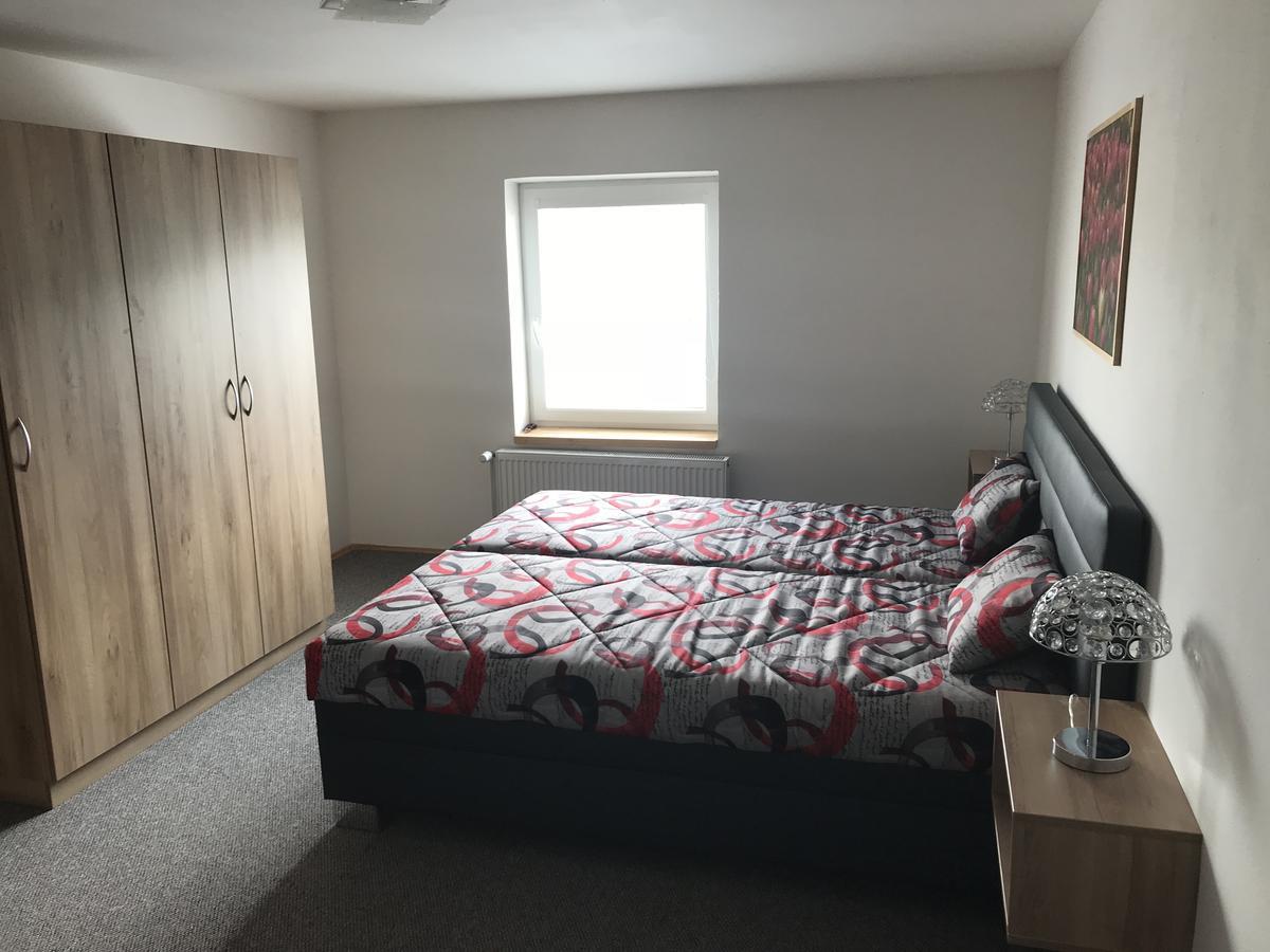 Apartment Dominika Strupcice Ngoại thất bức ảnh